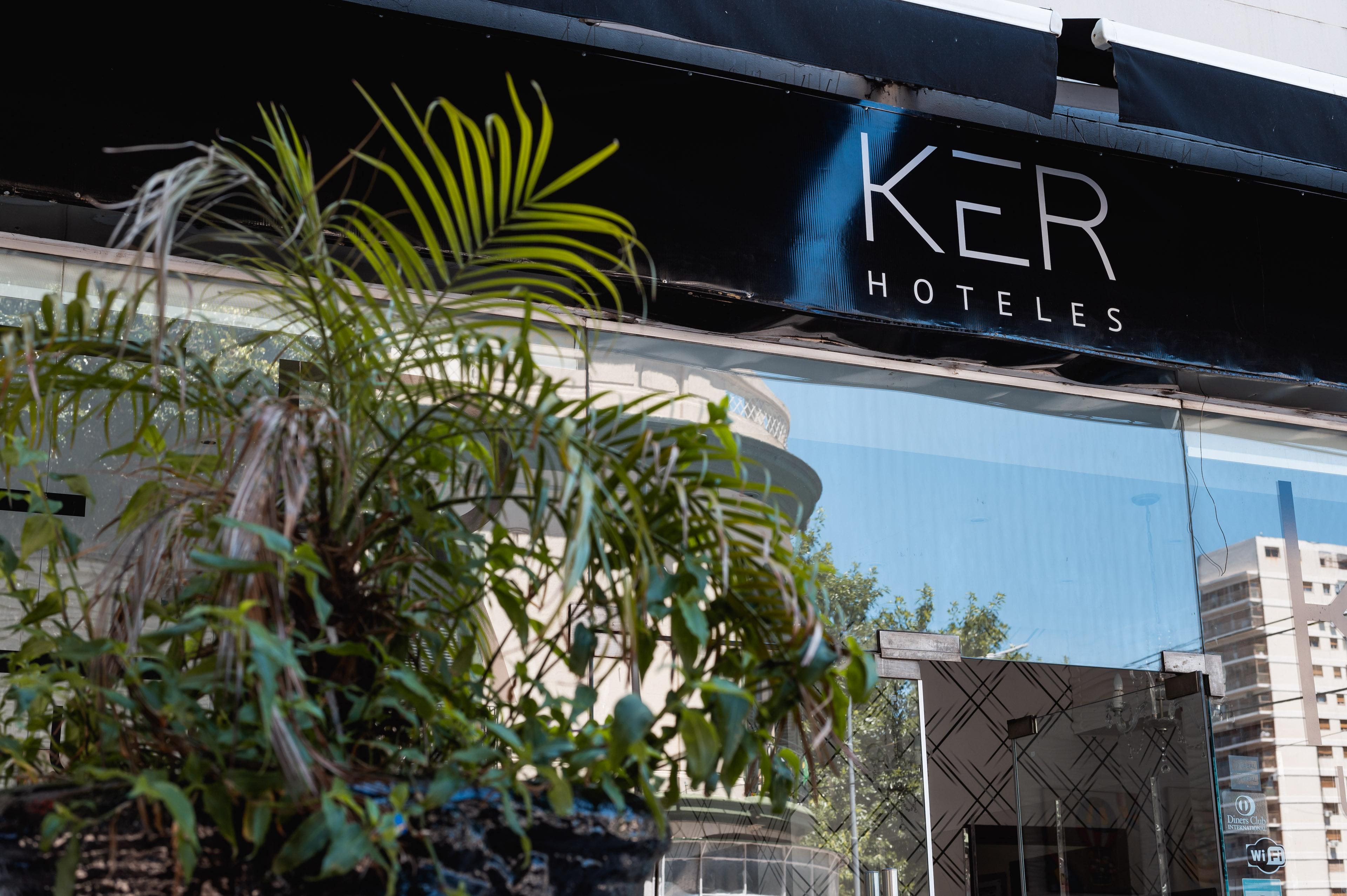 Ker Urquiza Hotel Buenos Aires Bagian luar foto