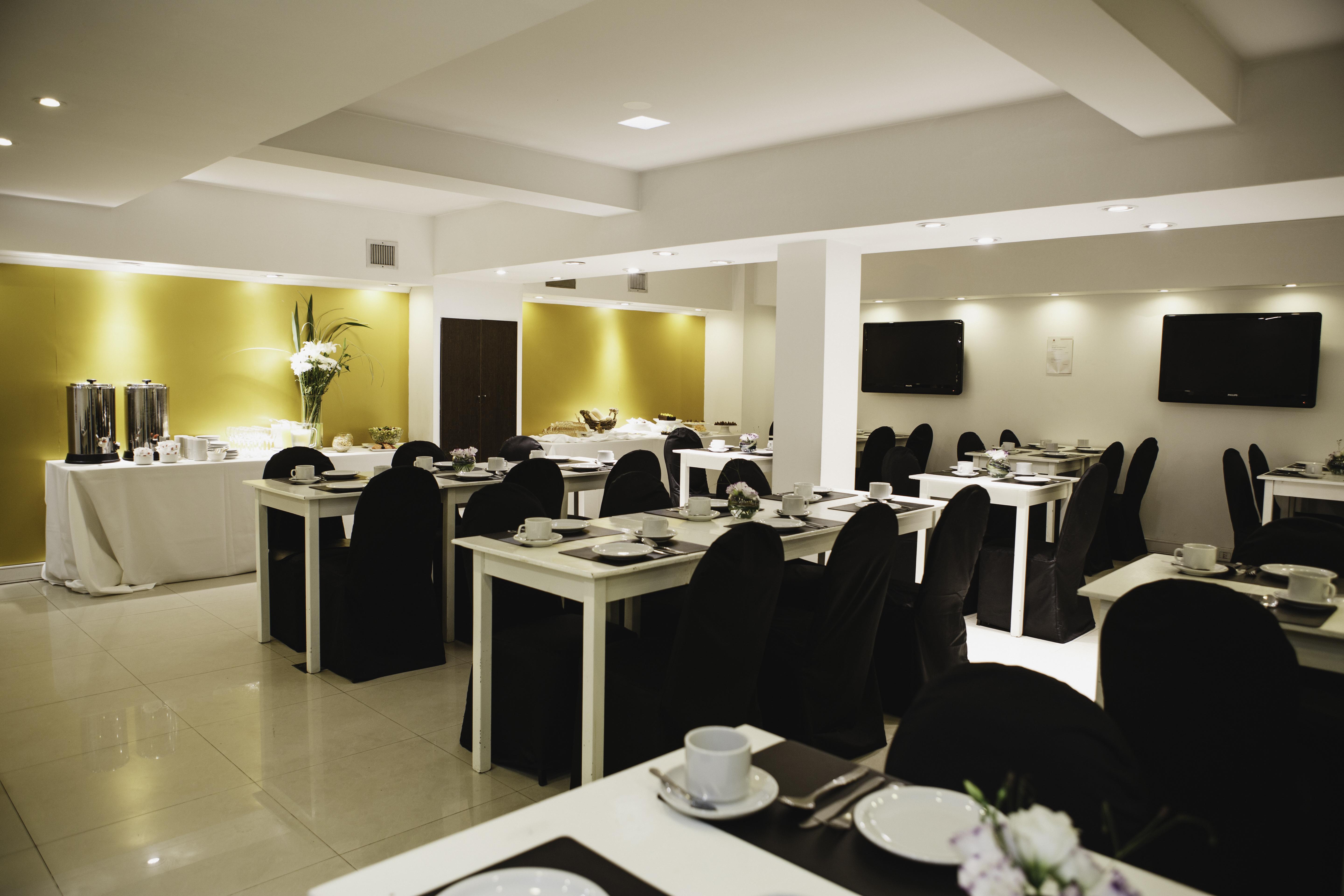 Ker Urquiza Hotel Buenos Aires Bagian luar foto