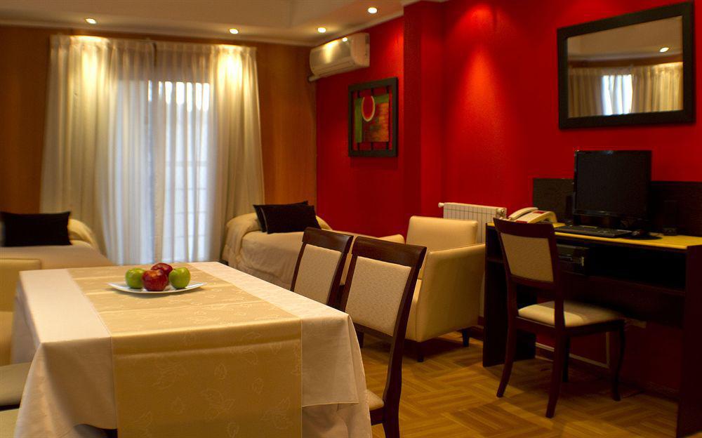 Ker Urquiza Hotel Buenos Aires Bagian luar foto